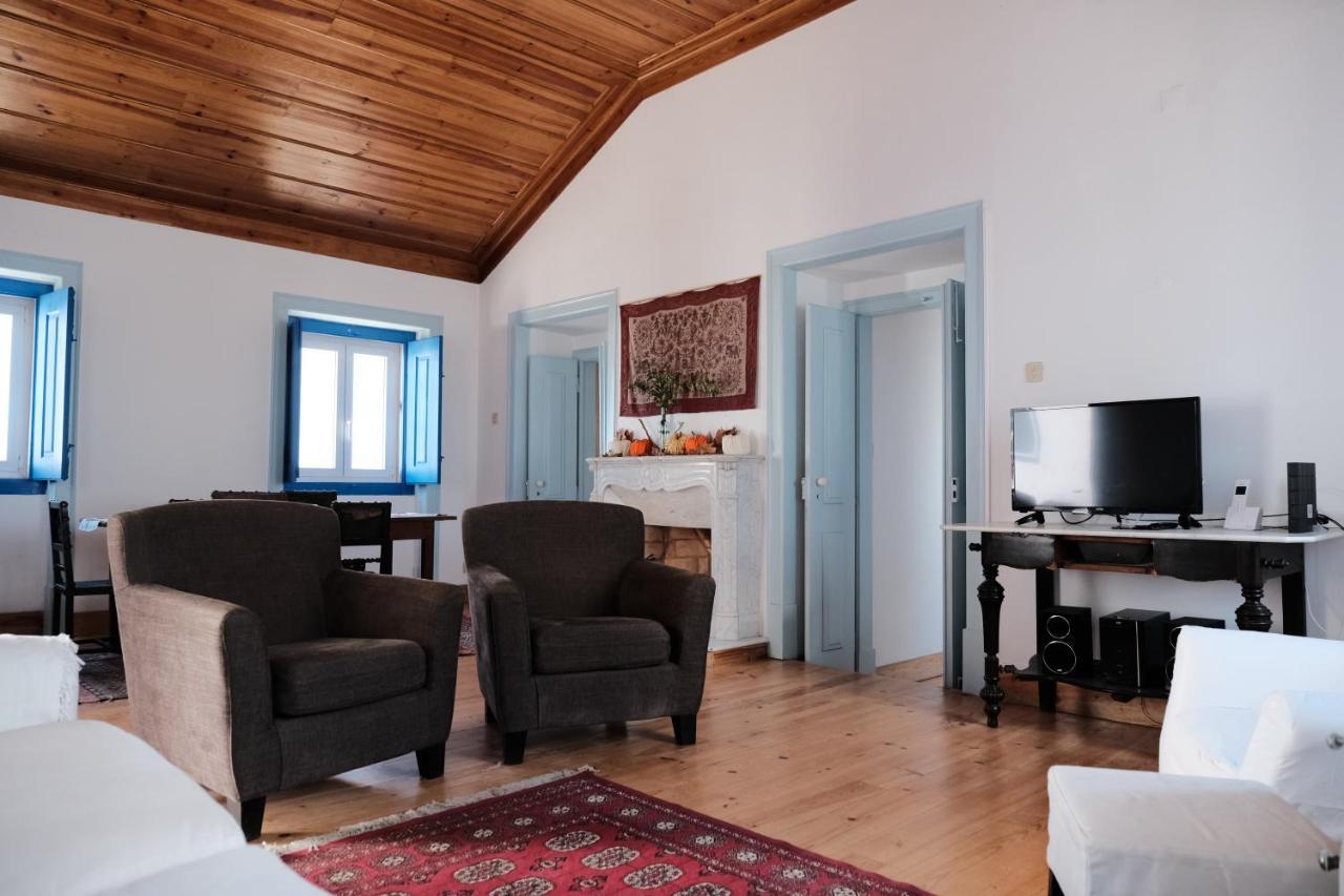 Azoia 10 - Hostel & Casas De Campo Azoia de Baixo المظهر الخارجي الصورة