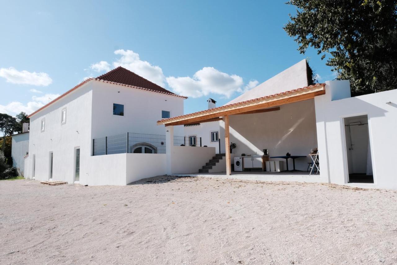 Azoia 10 - Hostel & Casas De Campo Azoia de Baixo المظهر الخارجي الصورة